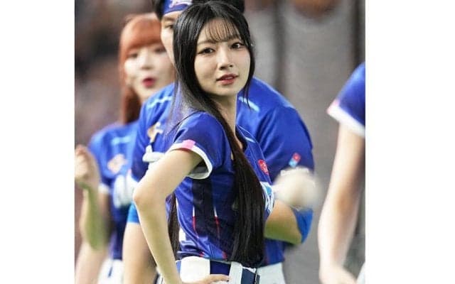 「すんげえ可愛い」WBCで視線釘付け　純白パンツフリフリ…美女軍団が「たまらん」