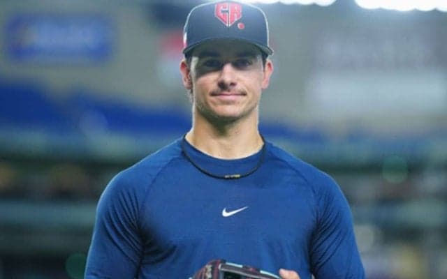 チェコ選手が愛用する“日本製”　3年前からの絆…刻まれた刺繍「カタカナにしてくれ」