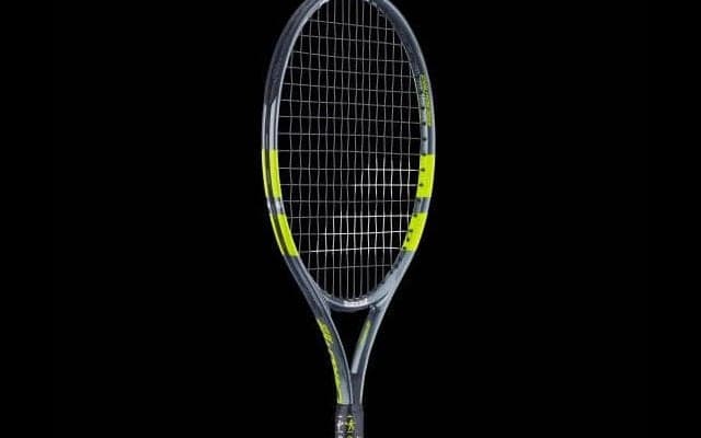  バボラが「PURE AERO」シリーズを踏襲した新しい「CARLITOS」ジュニアシリーズを発表 