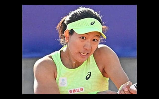  内島萌夏 逆転勝ちで2週連続4強 