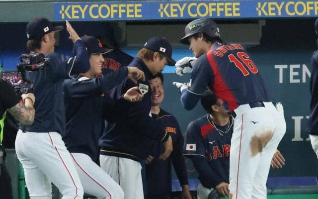 【WBC】大谷翔平、勢い付ける先制満弾　絶好調の予感は試合前から…大型ビジョン上まで特大弾
