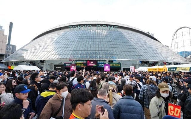 【WBC】侍初陣を前に東京ドームは人、人、人…開場時間が１時間前倒し、入場制限の店も