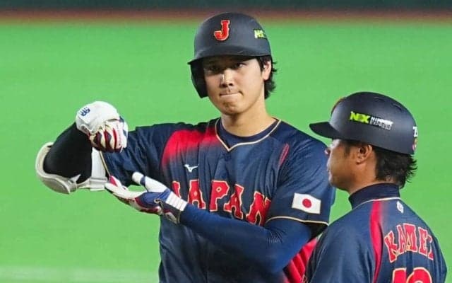 日韓戦の7時間前でも「人すごすぎー！」　東京Dに異様な光景…“お馴染み”美女アナも驚き