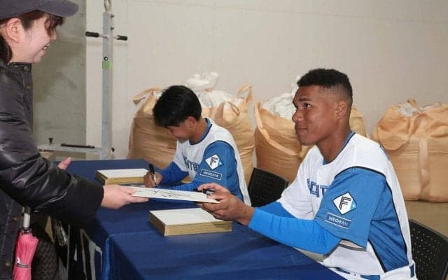 【日本ハム】スタメンに新人５人「１番捕手」藤森海斗「３番中堅」エドポロ・ケイン