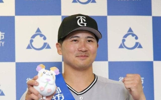 巨人・泉口が故郷の和歌山・御坊市のプロモーション大使に「とても光栄に思います」