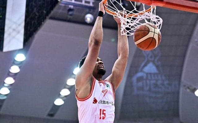 渡邊雄太が21得点でけん引…新加入ブルックスも躍動した千葉Jがアウェーで大阪に逆転勝利