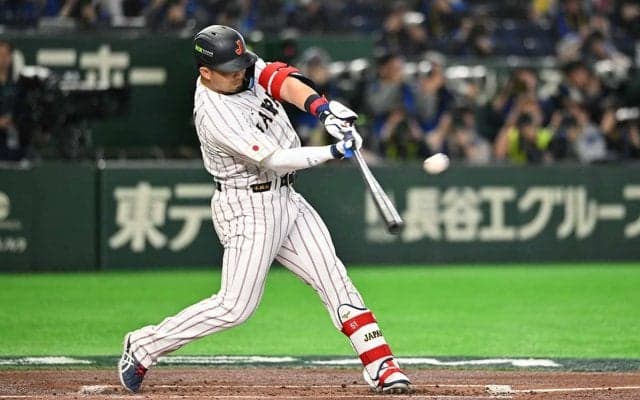 【WBC2026】初回3失点の悪夢から……鈴木誠也、逆方向へ“鮮やか”2ランで反撃の狼煙「日本がすぐさま点差を縮めた」