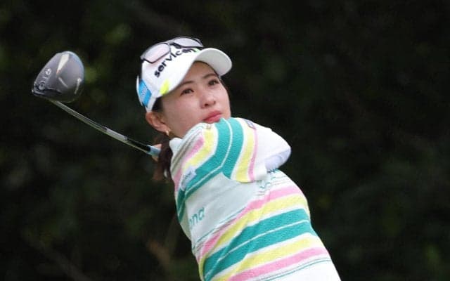 連続バーディーで勢い付いた永井花奈、首位と４打差も「最善を尽くすだけ」９年ぶり復活Ｖへ無欲