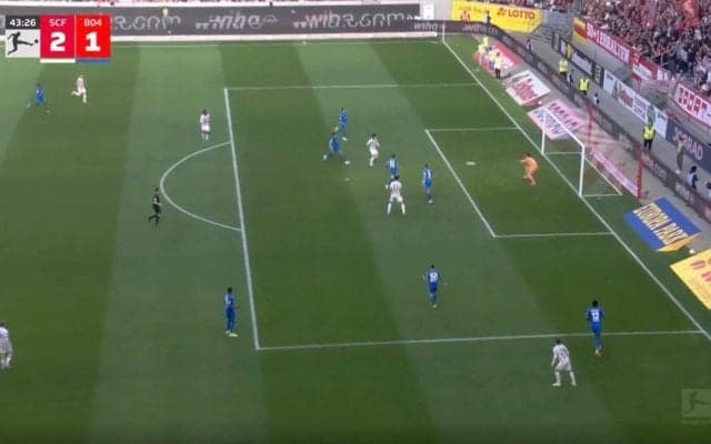 「エグすぎん？」鈴木唯人、約50mダッシュ→“右足ダイレクト弾”で今季4点目！「綺麗に崩したな」起点からフィニッシュまで絡んだ“完璧ゴール”