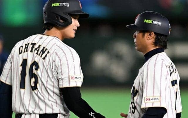 白熱の日韓戦の裏で光ったフェアプレー精神、侍コーチが見せた“気遣い”にネット感動「素早い対応がかっこいい！」「亀井コーチ、流石です」【WBC】