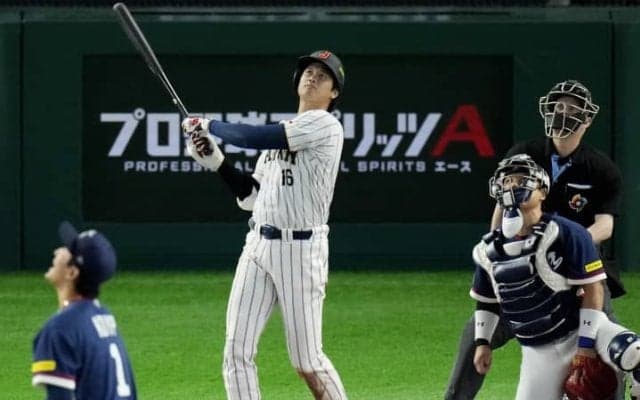 「さすがに美人すぎんか」東京ドームで“目撃された”勝利の女神にネット騒然「肌ぴかぴか」「もうマイアミに連れていって」【WBC】