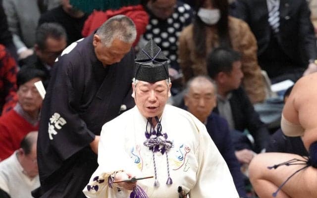 「踊る！さんま御殿」に出演した式守伊之助、明石家さんまの話術に「すごい方だと思いました」