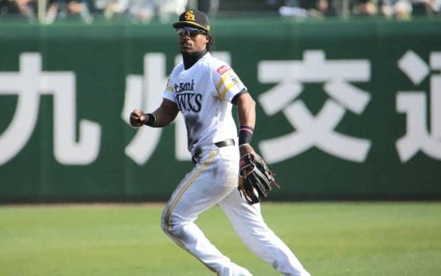 「ホークスでも頼む」ニカラグア代表の鷹助っ人が豪快弾！チームはサヨナラ負けも…ファンの期待急上昇「開幕スタメンある」【WBC】