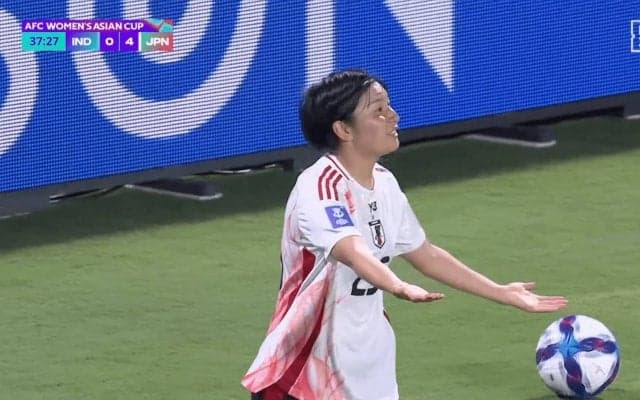 嘘でしょ？ なでしこFWが“誤審”に唖然…11－0大勝の裏で2試合連続の不可解ジャッジ…決勝Tに向けて不安【女子アジアカップ】