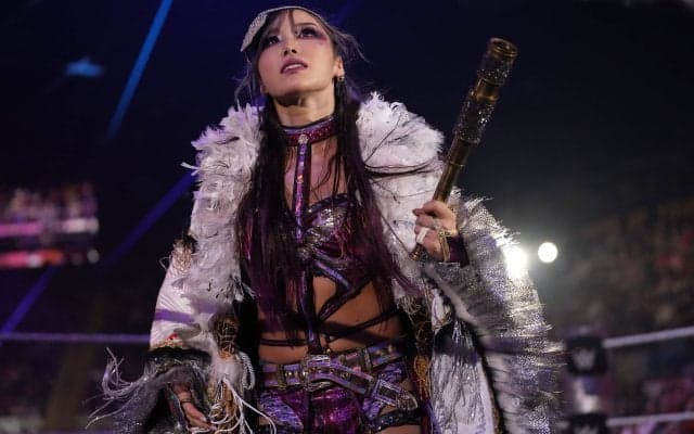 人気日本人女子レスラー、“意外な人物”とすっぴん共演…「楽しそう」みんなで“マッチョポーズ”トレーニング風景が話題に