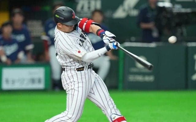 鈴木誠也、2本塁打でマイアミ切符に前進