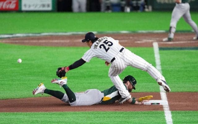 【WBC】オーストラリア、足を絡めた攻撃でミスを誘い先制　勝てば１次ラウンド突破＆１位通過