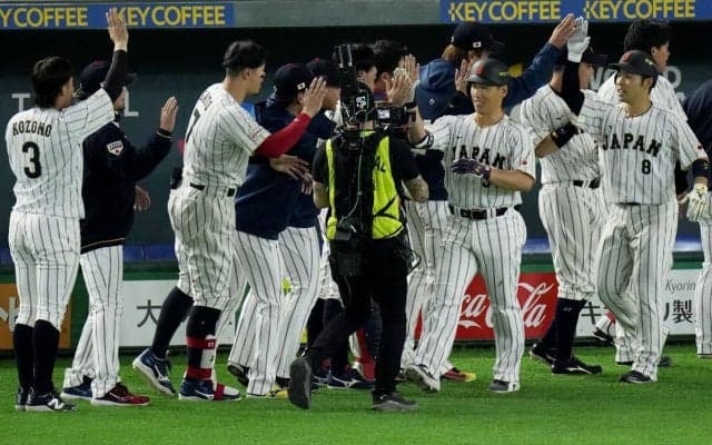 「神すぎてやばい」吉田正尚の一発で“形勢逆転”　侍ジャパン、1次R首位でマイアミへ　8回は代打サトテルも適時打【WBC】