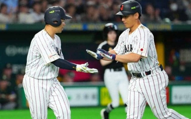 侍ジャパン、吉田正尚の逆転弾で3連勝　1次Rは1位通過…試合後は全員で天皇陛下に一礼