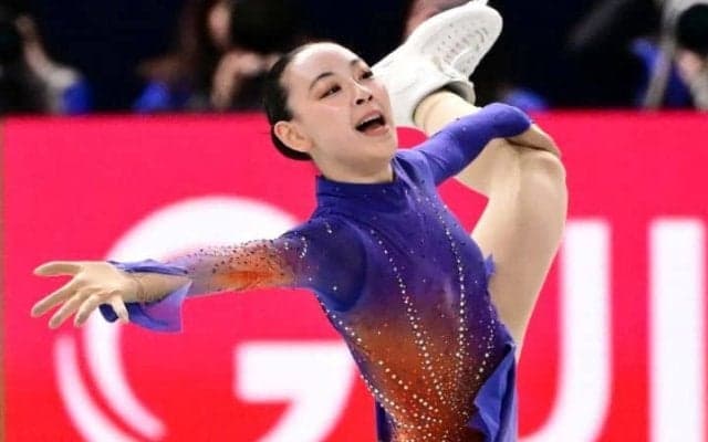 “神プロポーション”で話題沸騰　16歳フィギュア女子が初の世界ジュニアで銅メダル「最後まで自分の演技を楽しめました」
