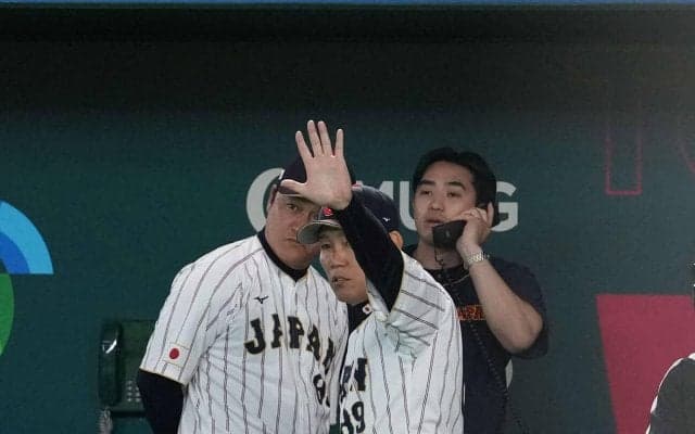 【WBC】井端監督「手を挙げたけど伝わってなく…申し訳ない」けん制死のチャレンジ拒否に反省