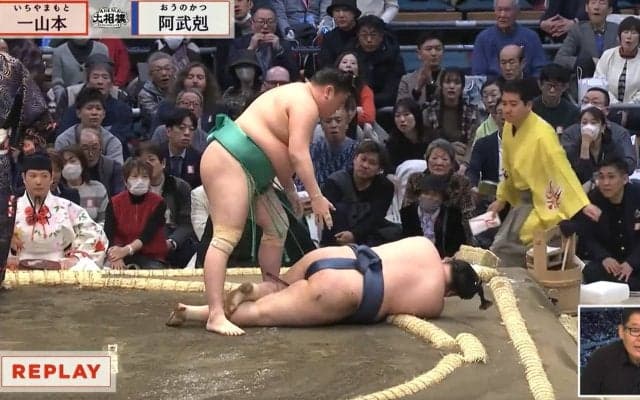 「こわい倒れ方」「一山本ビックリしてる」予期せぬ結末にファンも動揺 元若乃花の指摘に「お相撲さんて大変だ」「そういうことか」反応さまざま
