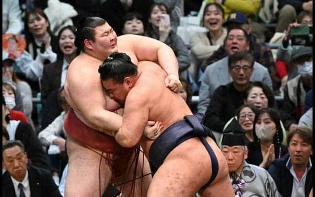 新小結の熱海富士へ　恩師らエール　静岡県出身96年ぶりの三役