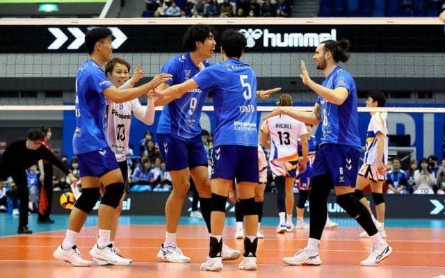 SVリーグ男子　大阪ブルテオンがチャンピオンシップ進出を決めて残りは4枠　日鉄堺BZがサントリーに連勝