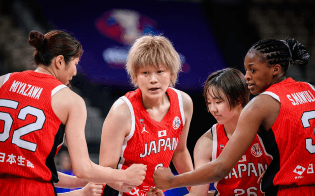 女子日本代表がW杯予選開催地へ無事到着…リトアニアでの直前合宿には選外の梅沢、都野も帯同