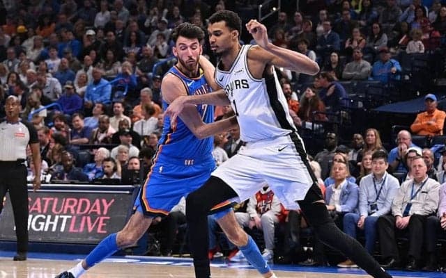 ウェスト首位サンダー、2位のスパーズがポストシーズン出場決定