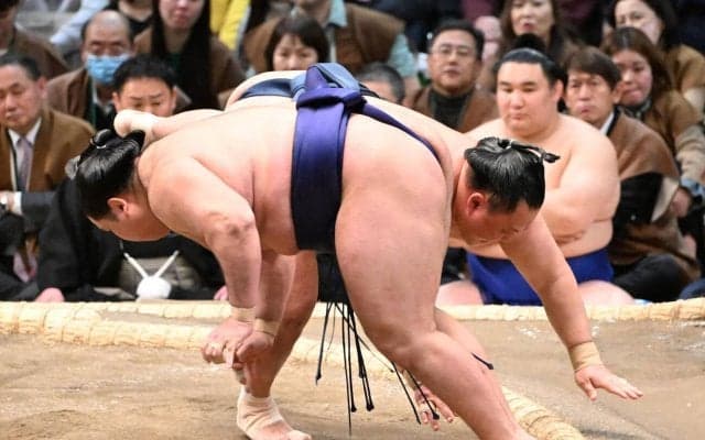 玉鷲２連敗発進も、３日目は幕内1470回出場で歴代１位タイへ「相撲に集中していきたい」