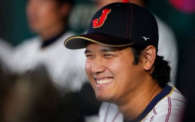 大谷翔平が佐藤輝明と…見つかった“やり取り”に虎党が感激　塁上での交流に「泣いた」