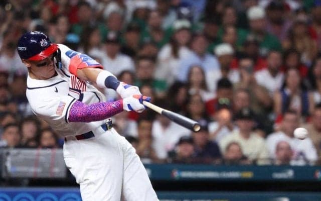 米主将ジャッジ、先制2号2ラン　メキシコ戦で逆方向弾…一塁ベンチへ雄叫び、3回一挙5得点