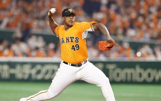 【WBC】元巨人・ブラジル代表ビエイラが米国代表のジャッジ＆ハーパーのサイン入りユニを公開