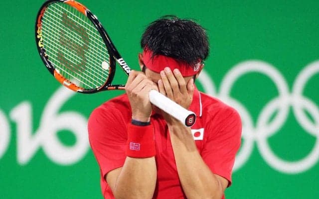 錦織圭は試合中に「９本！」もガット変更を要求　注文も細かいけど「圭のラケットを張るのは面白い」