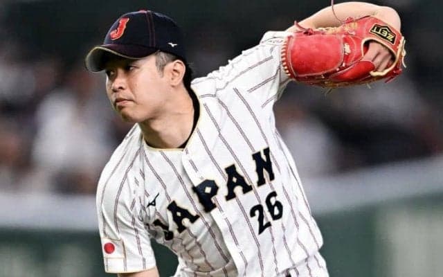 侍27歳右腕は「無双している」…近鉄OB佐野慈紀氏がリリーフの“切り札”を考察「初めて見るバッターはあのフォークに対応できない」【WBC】