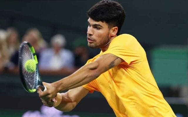 アルカラスに悩みの種「全員がフェデラーのような異次元のレベルで挑んでくる」 逆転で5年連続の16強入り[BNPパリバ・オープン]