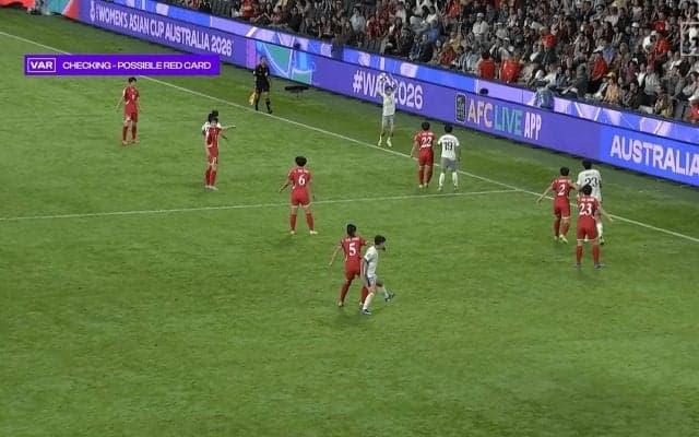 「故意の肘打ちだ」北朝鮮女子DFの“顔面裏拳”に中国メディア激怒！「暴力行為と見なされるべき」ファンはAFCへ抗議要求【女子アジアカップ】