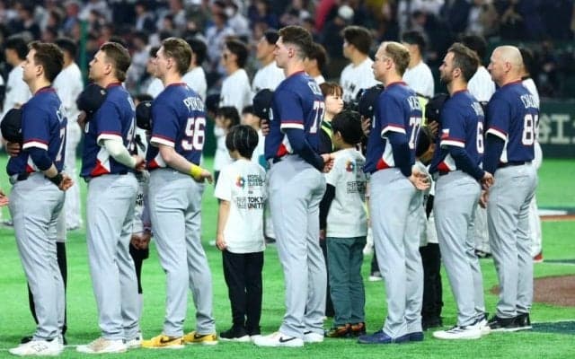 チェコ代表、敗退決定も…貫く紳士的振る舞い　侍ナインへ一礼→脱帽、繋がる絆