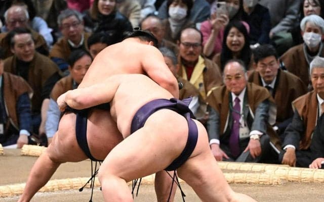 義ノ富士　豊昇龍からの金星するり　絶好の形つくるも「先に仕掛けられて足が出なかった」と悔い