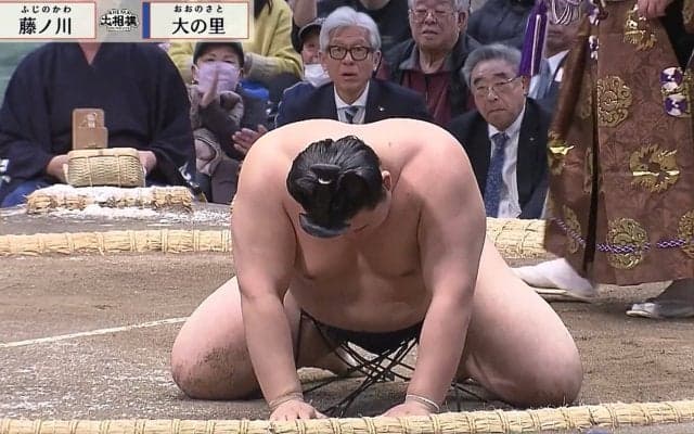 大の里に何が？ まさかの3連敗で識者が“異変”を指摘「それだけ精神的に…」