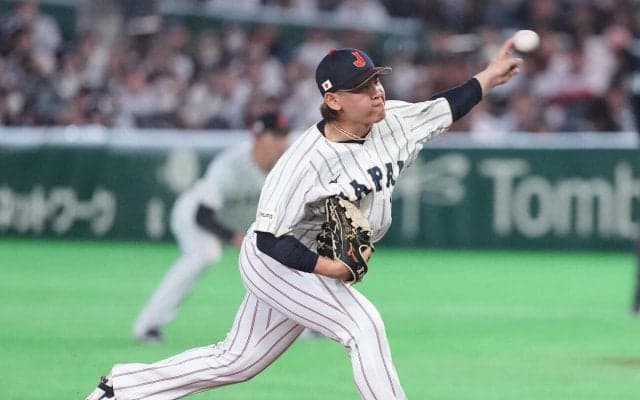 【WBC】東京ドームの大型ビジョンに侍左腕の妹が登場！笑顔で兄のタオル掲げる