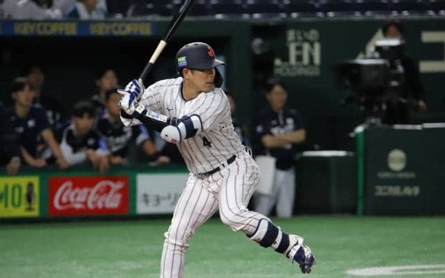 侍ジャパン待望の先制点！吉田正尚の代打で出場 若月健矢が意地の一打【WBC】