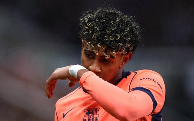 【欧州CL】バルサ敗北一転、土壇場ドローにフリック監督安堵「最終的にポジティブなのは結果」