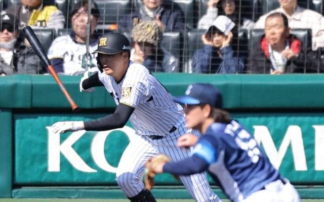 【阪神】元山飛優が古巣西武のサブマリン与座海人から痛烈な右翼線二塁打　昨季限りで戦力外