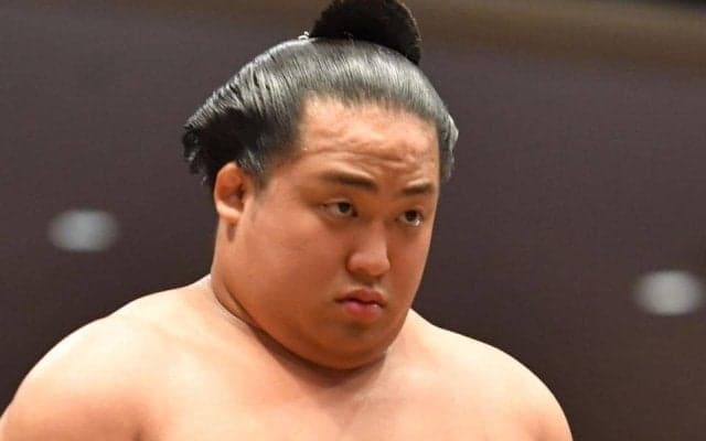 休場の翠富士が診断書提出、心不全のため「今後約１カ月検査治療を予定」