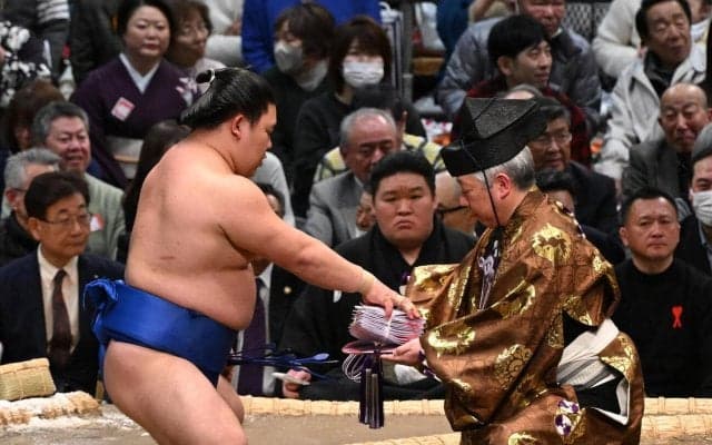 藤ノ川２日連続で金星！はたき込みで豊昇龍も撃破「自信になります」来場所の新三役昇進も視野