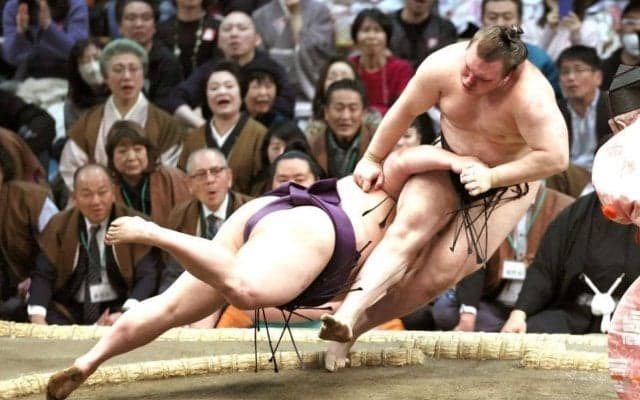“荒れる春場所”横綱大関が総崩れ　負の連鎖止まらず　大の里休場も影響か　八角理事長は豊昇龍らに奮起促す