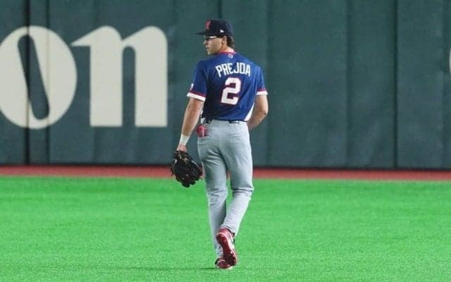 チェコ代表にいた高校生選手　秋から米名門大へ…来日中に迎えた「宿題の提出期限」