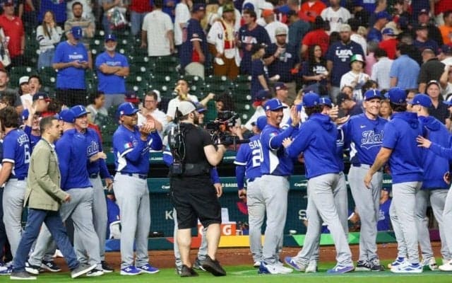 米国突破に暗雲？　イタリア正捕手が故障離脱へ…前日に豪快弾も、代役はブルペンキャッチャー